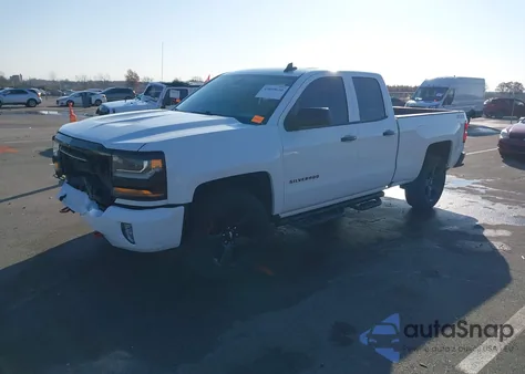 2017 Chevrolet Silverado 1500 1Lt/2Lt z USA, uszkodzony, nr VIN 1GCVKREC2HZ273276